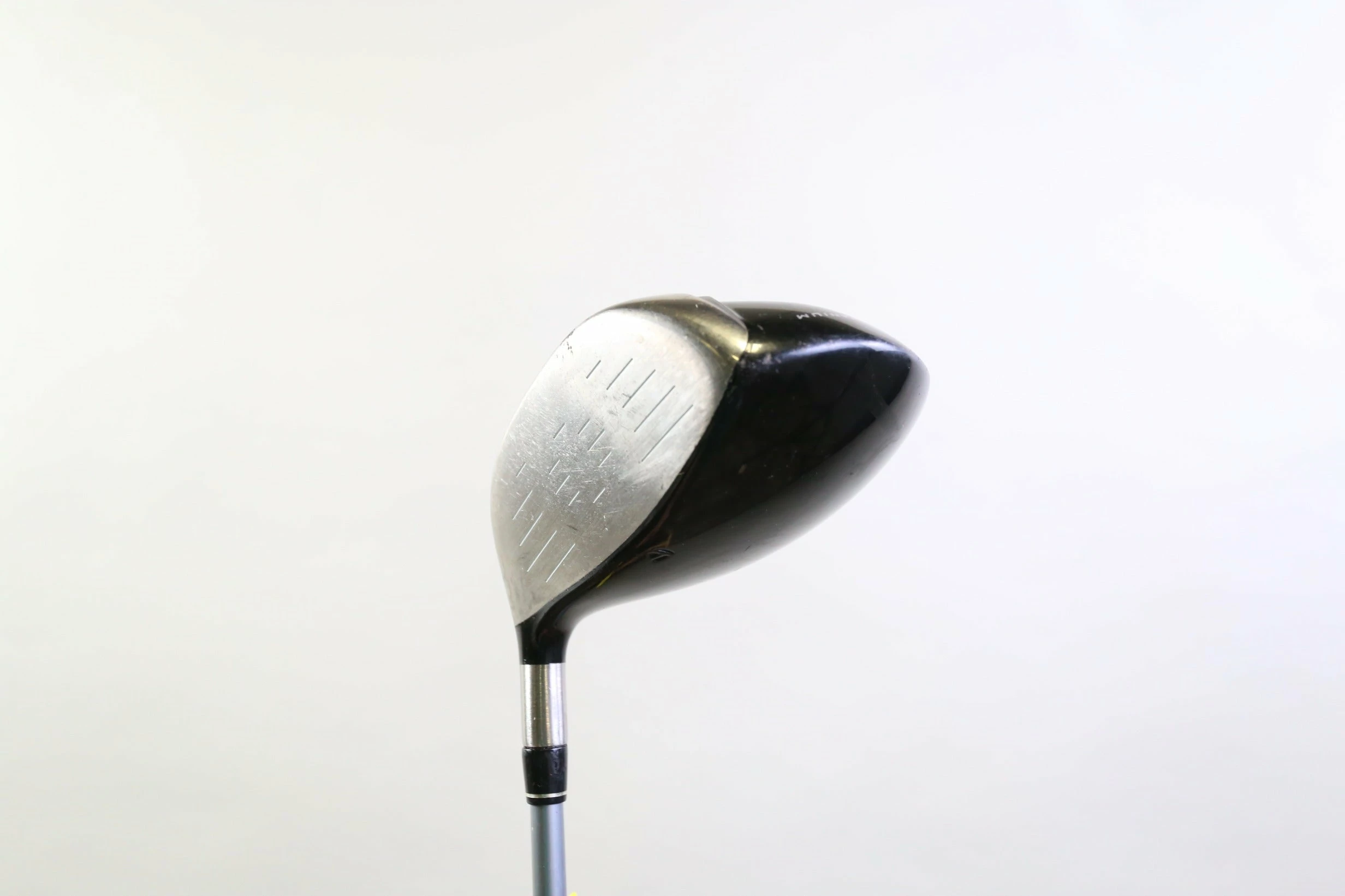 TaylorMade R540 XD Driver - Right-Handed - 10.5 Degrees - Regular Flex 7 TaylorMade R540 XD Driver - Right-Handed - 10.5 Degrees - Regular Flex - Image 5
