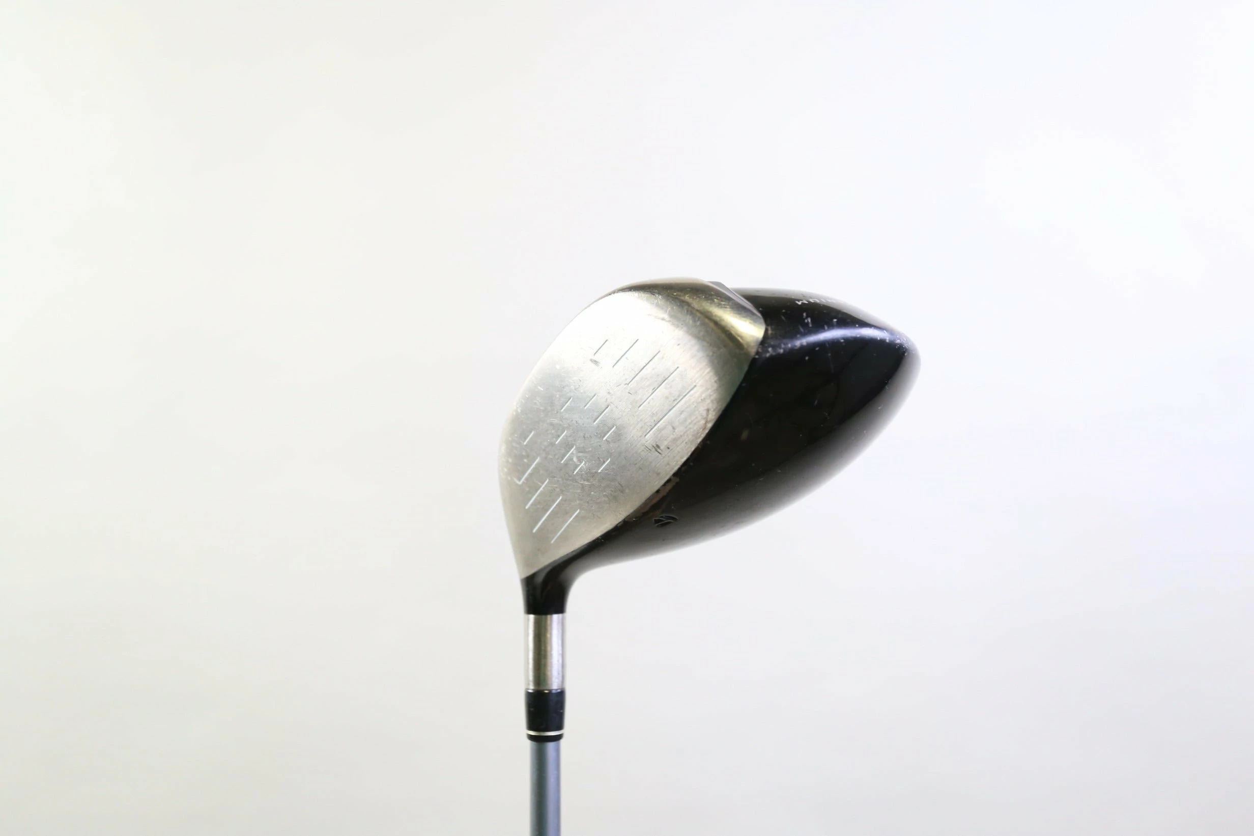 TaylorMade R540 XD Driver - Right-Handed - 12 Degrees - Seniors Flex 7 TaylorMade R540 XD Driver - Right-Handed - 12 Degrees - Seniors Flex - Image 5