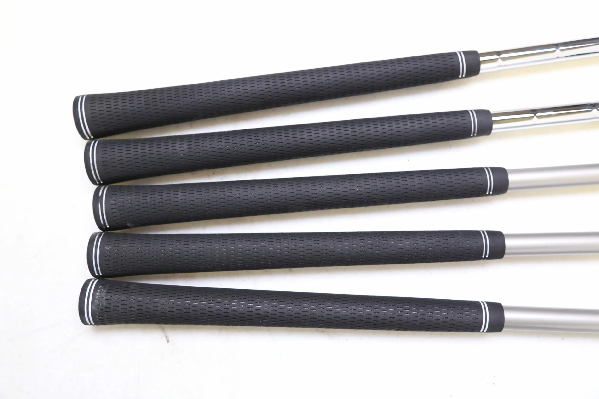 Nakashima NP 1 Driver, 3W, 5W, 7W, 4H Wood Set RH Graphite Shafts Regular Flex 11 Nakashima NP 1 Driver, 3W, 5W, 7W, 4H Wood Set RH Graphite Shafts Regular Flex - Image 9