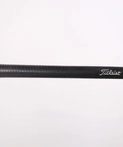 Titleist 907 D2 Driver - Right-Handed - 10.5 Degrees - Stiff Flex 19 Titleist 907 D2 Driver - Right-Handed - 10.5 Degrees - Stiff Flex -Outlet TaylorMade Drivers Store 30576665 7a28 5e76 9d13 12dfd3dd0c4c