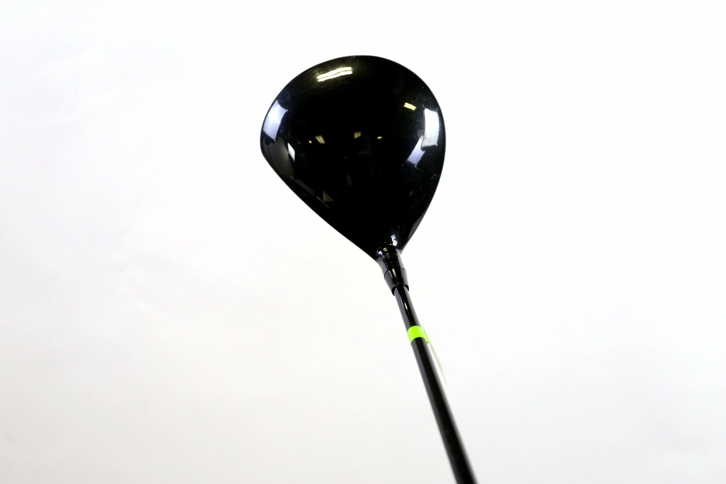 Titleist 913D2 Driver - Right-Handed - 9.5 Degrees - Stiff Flex 9 Titleist 913D2 Driver - Right-Handed - 9.5 Degrees - Stiff Flex - Image 7