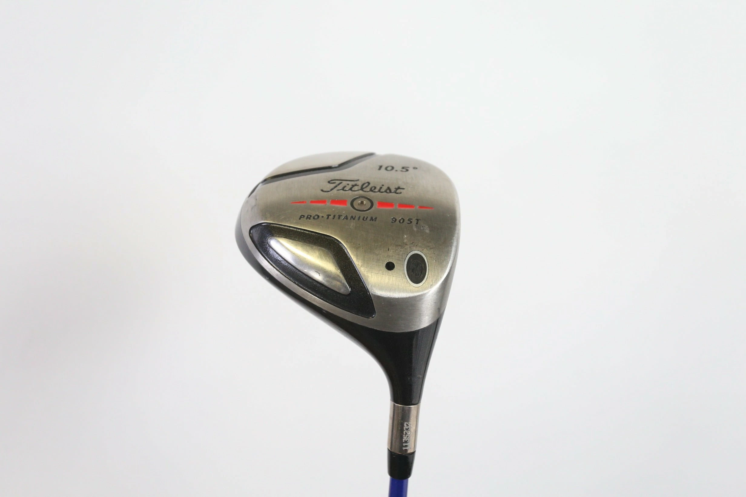 Titleist 905T Driver - Right-Handed - 10.5 Degrees - Regular Flex 7 Titleist 905T Driver - Right-Handed - 10.5 Degrees - Regular Flex - Image 5