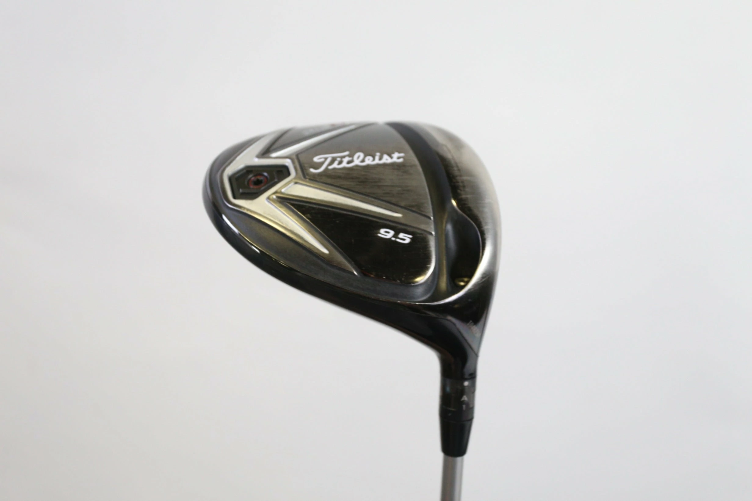 Titleist 915D3 Driver - Right-Handed - 9.5 Degrees - Stiff Flex 4 Titleist 915D3 Driver - Right-Handed - 9.5 Degrees - Stiff Flex - Image 2