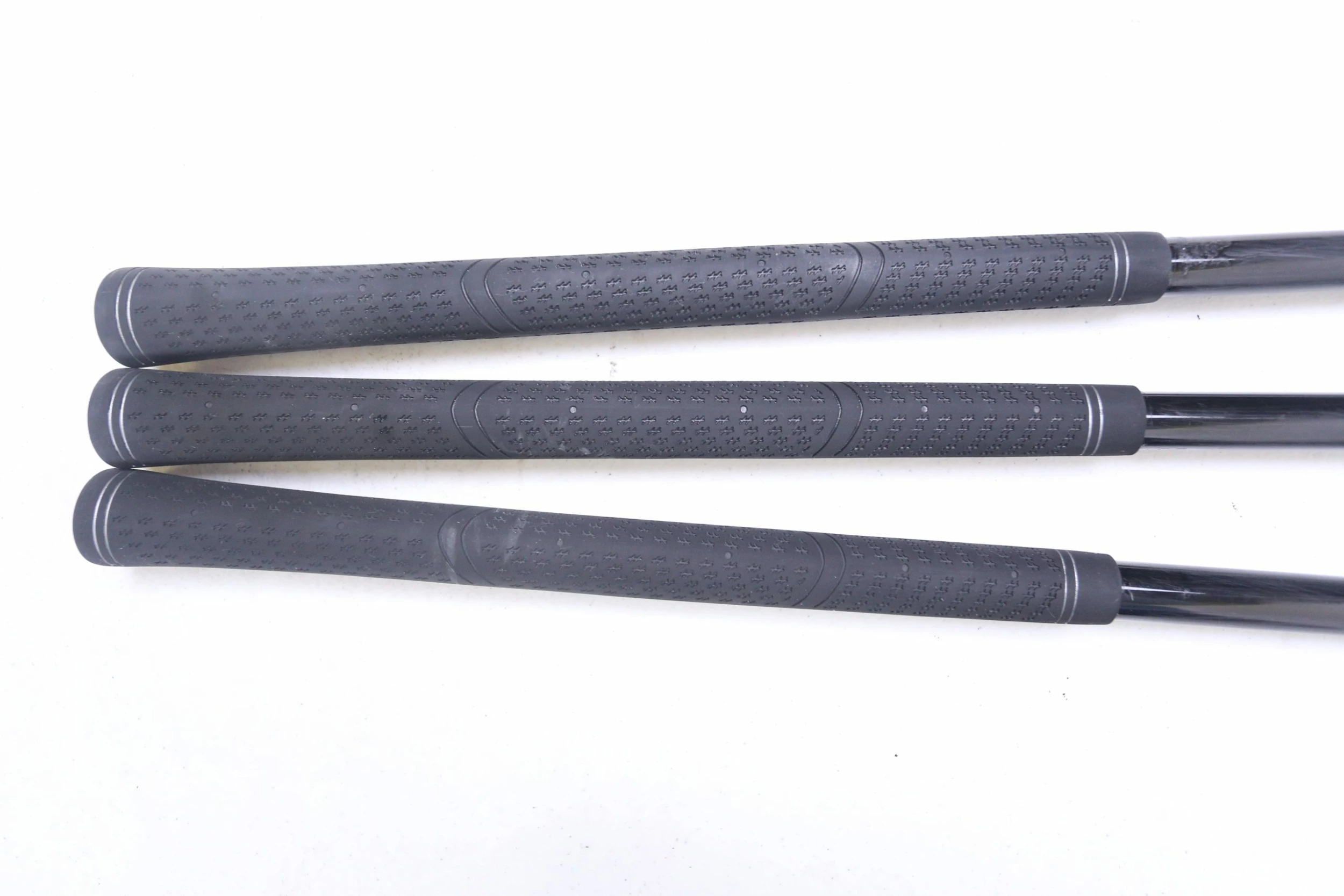 MaxFli Black Max 3W, 5W, 3H Wood Set RH MaxFli Graphite Shafts Regular Flex 10 MaxFli Black Max 3W, 5W, 3H Wood Set RH MaxFli Graphite Shafts Regular Flex - Image 8