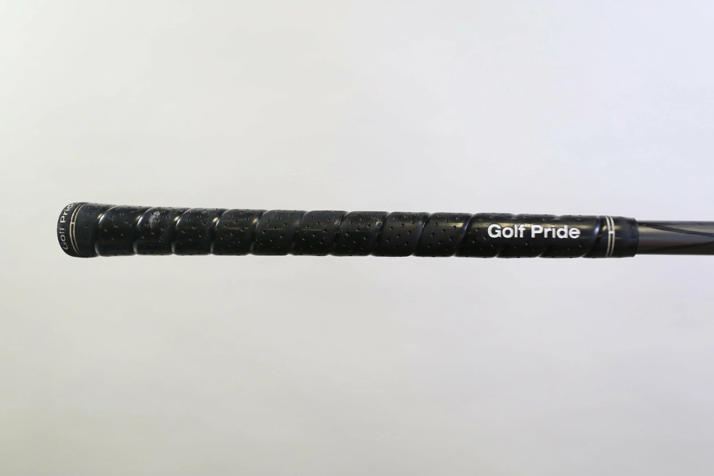 TaylorMade SLDR Driver - Right-Handed - 9.5 Degrees - Regular Flex 11 TaylorMade SLDR Driver - Right-Handed - 9.5 Degrees - Regular Flex - Image 9