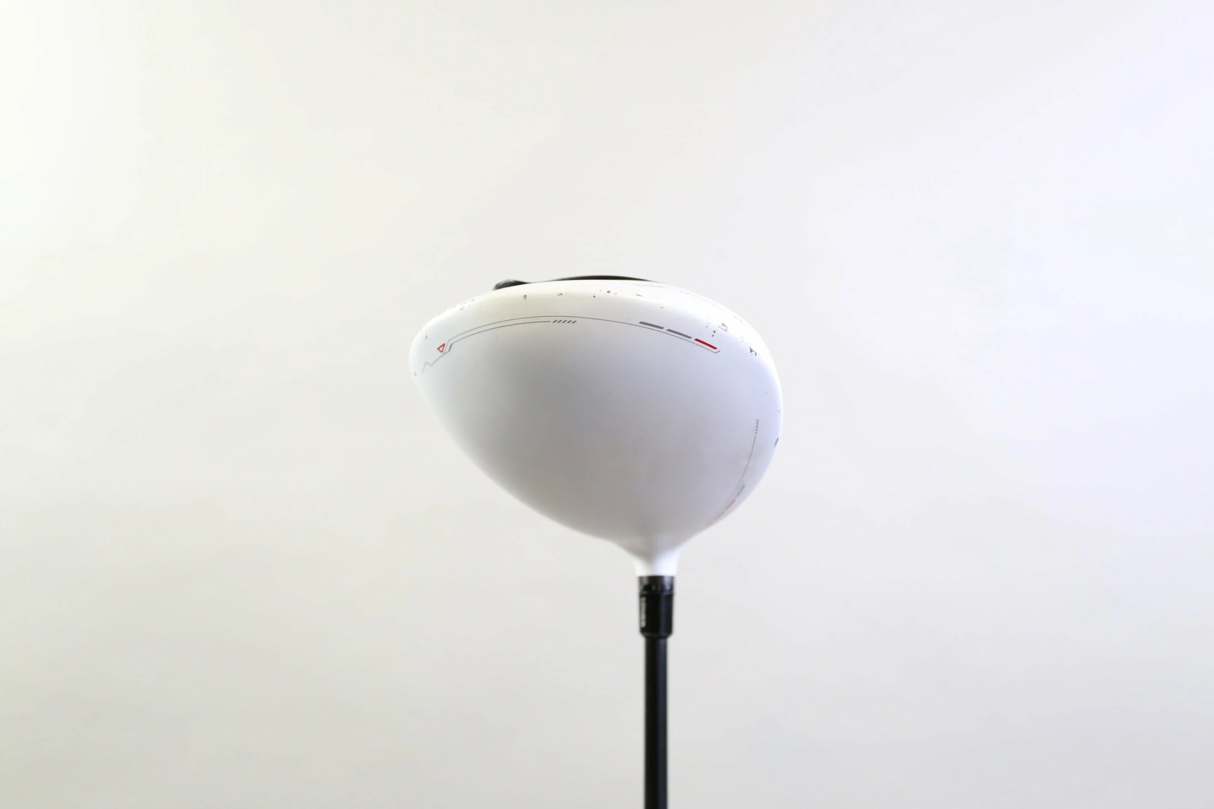 TaylorMade R11 Driver - Right-Handed - 10.5 Degrees - Regular Flex 6 TaylorMade R11 Driver - Right-Handed - 10.5 Degrees - Regular Flex - Image 4