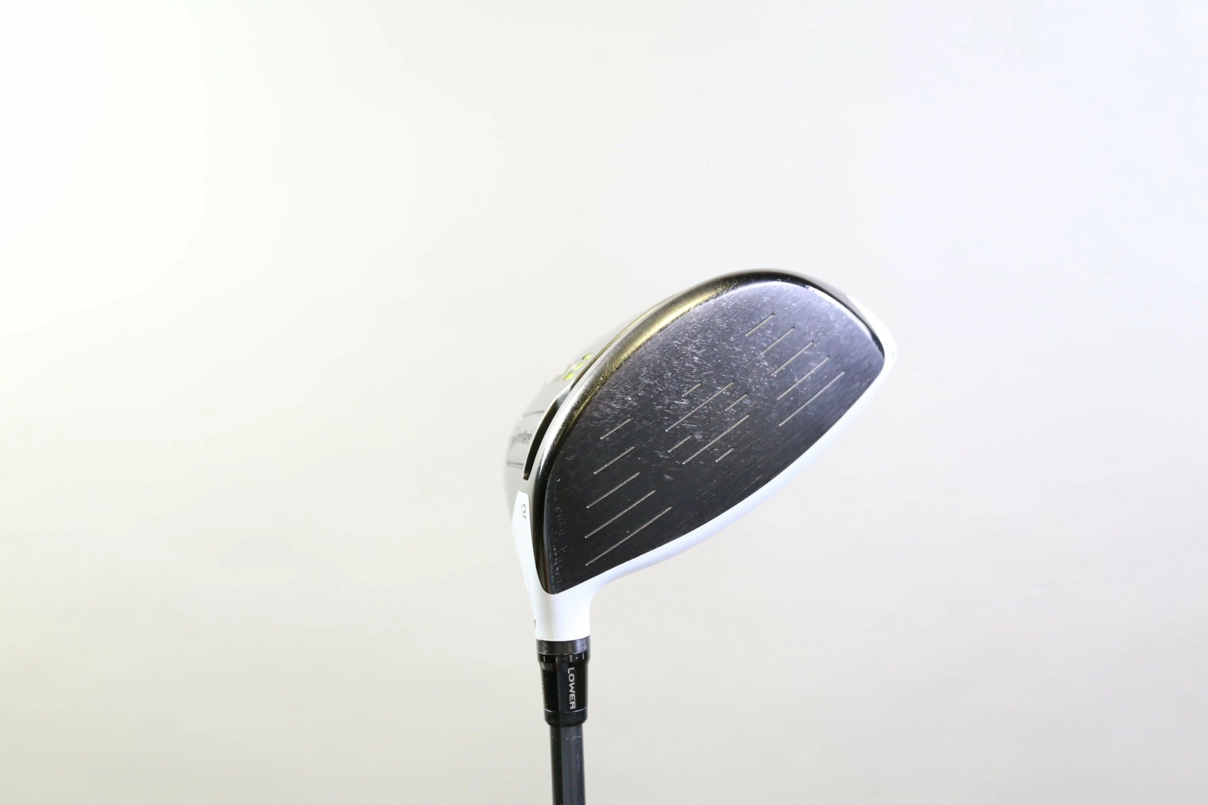 TaylorMade M2 2017 Driver - Right-Handed - 12 Degrees - Regular Flex 4 TaylorMade M2 2017 Driver - Right-Handed - 12 Degrees - Regular Flex - Image 2