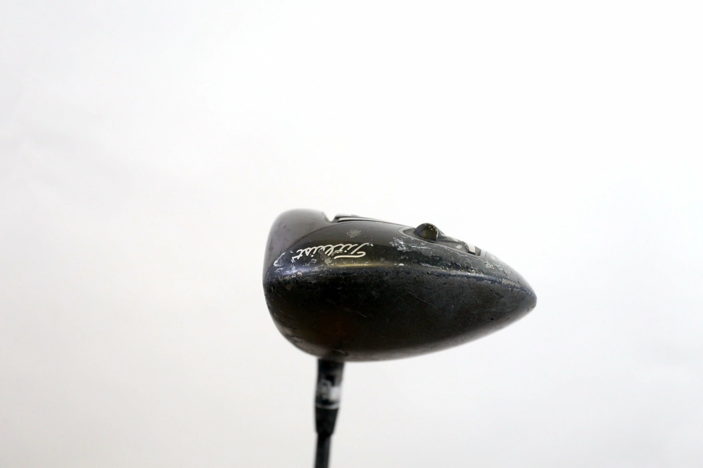 Titleist 917D2 Driver - Right-Handed - 9.5 Degrees - Regular Flex 6 Titleist 917D2 Driver - Right-Handed - 9.5 Degrees - Regular Flex - Image 4