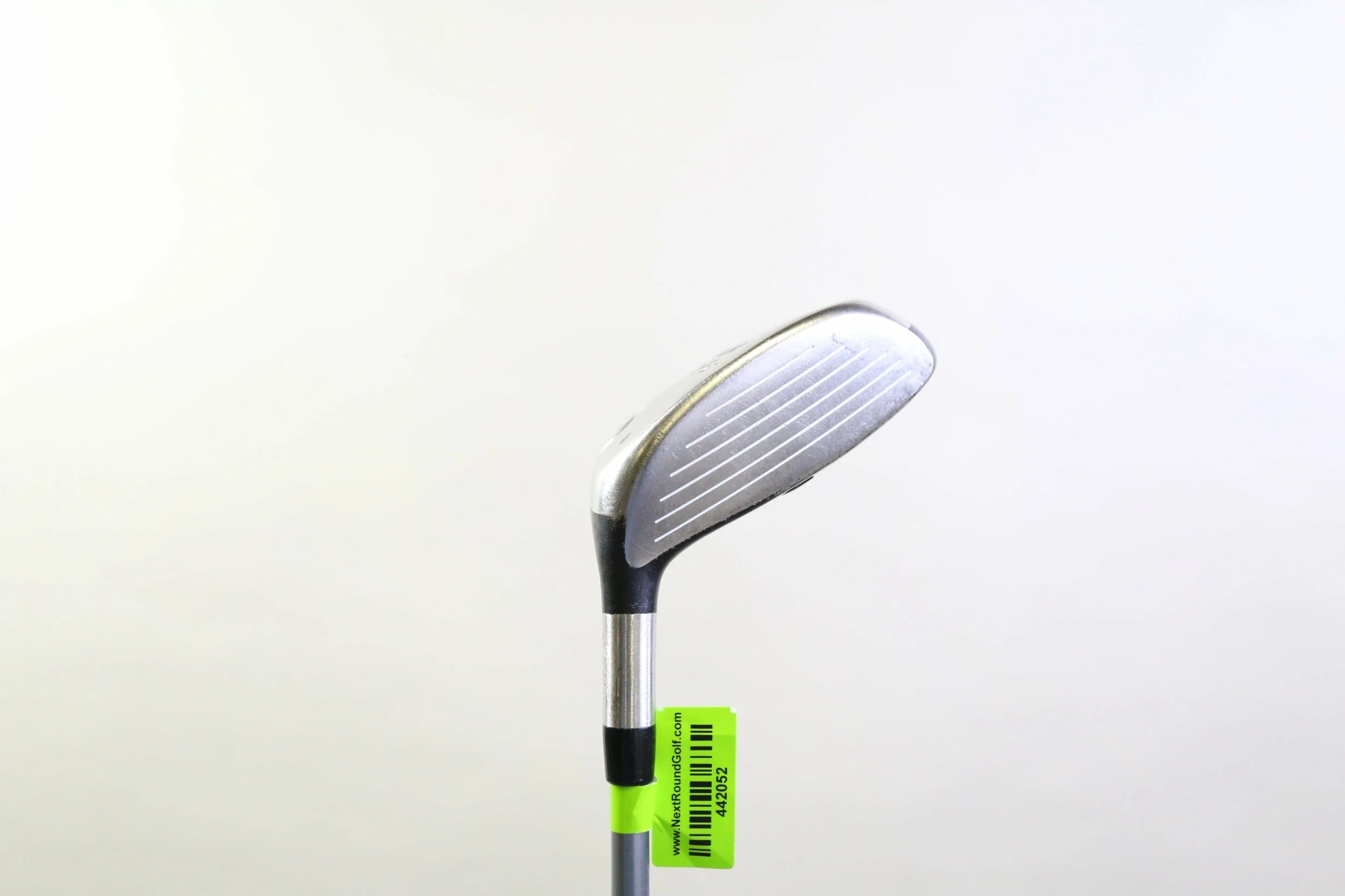 Titleist 909F2 5 Wood 18.5* RH 42 In Graphite Shaft Regular Flex 4 Titleist 909F2 5 Wood 18.5* RH 42 In Graphite Shaft Regular Flex - Image 2