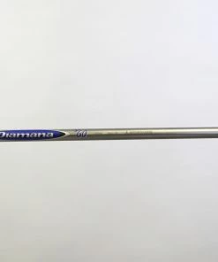 Titleist 915D2 Driver - Right-Handed - 9.5 Degrees - Stiff Flex 18 Titleist 915D2 Driver - Right-Handed - 9.5 Degrees - Stiff Flex -Outlet TaylorMade Drivers Store 54ad26a4 a0a1 539c a102 0532228c5bca