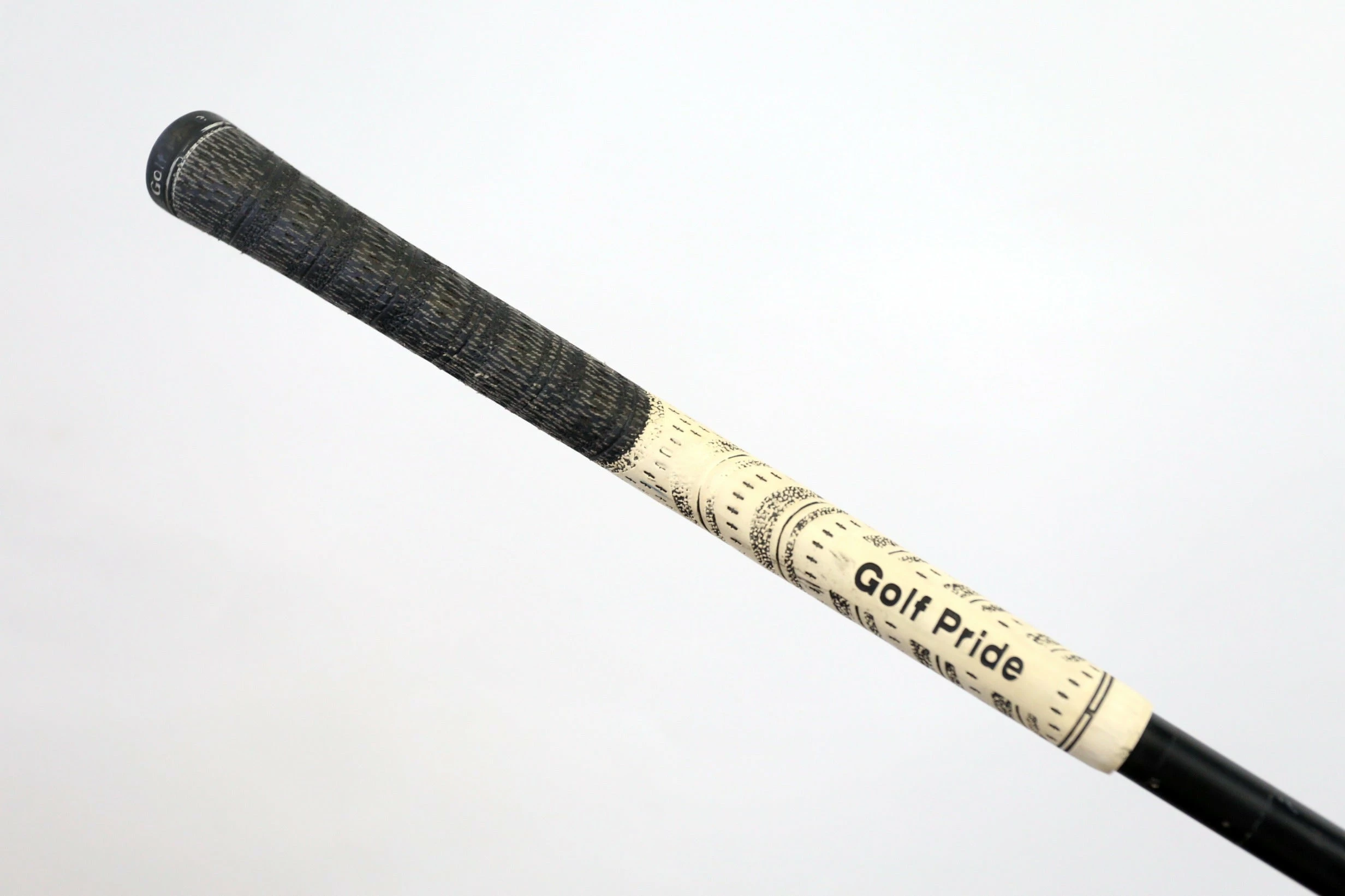 Titleist 910D2 Driver - Right-Handed - 10.5 Degrees - Stiff Flex 11 Titleist 910D2 Driver - Right-Handed - 10.5 Degrees - Stiff Flex - Image 9