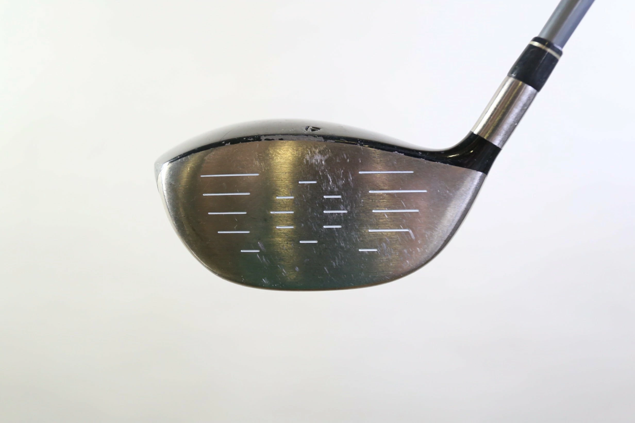 TaylorMade R540 XD Driver - Right-Handed - 12 Degrees - Seniors Flex 8 TaylorMade R540 XD Driver - Right-Handed - 12 Degrees - Seniors Flex - Image 6