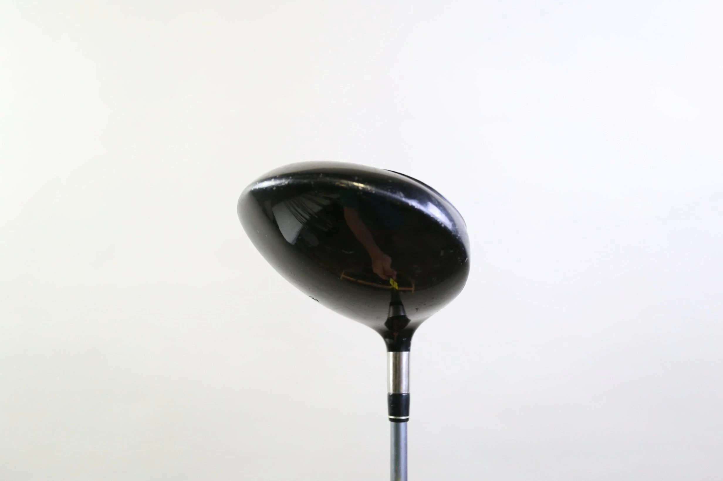 TaylorMade R540 XD Driver - Right-Handed - 12 Degrees - Seniors Flex 6 TaylorMade R540 XD Driver - Right-Handed - 12 Degrees - Seniors Flex - Image 4