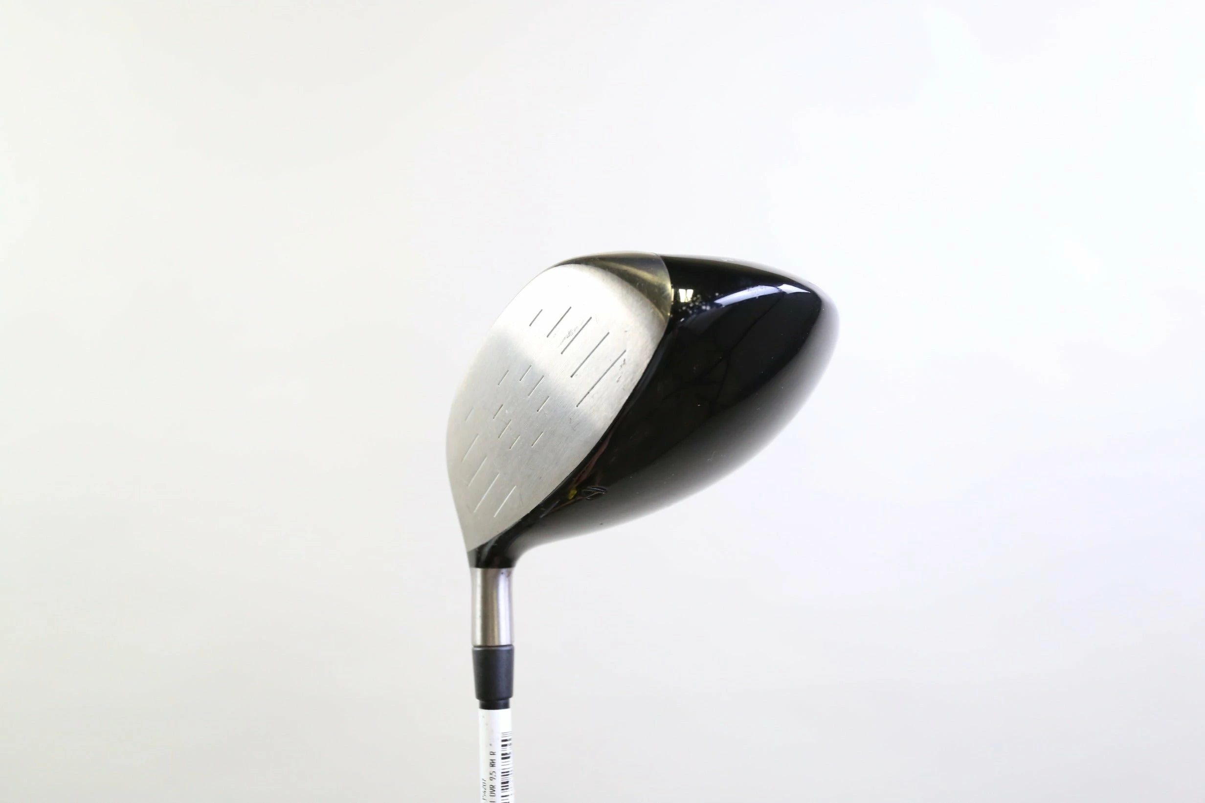 TaylorMade R540 Driver - Right-Handed - 9.5 Degrees - Regular Flex 7 TaylorMade R540 Driver - Right-Handed - 9.5 Degrees - Regular Flex - Image 5