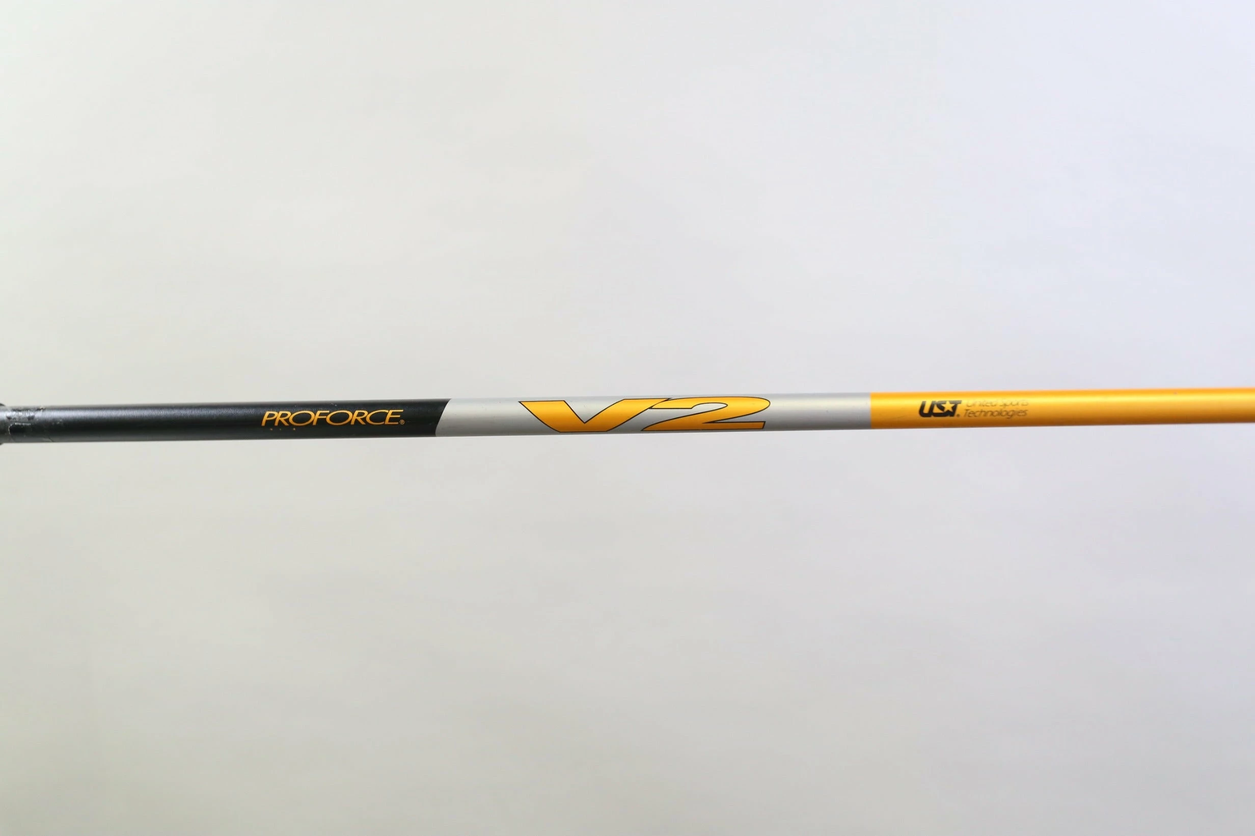 Titleist 915D3 Driver - Right-Handed - 8.5 Degrees - Stiff Flex 10 Titleist 915D3 Driver - Right-Handed - 8.5 Degrees - Stiff Flex - Image 8