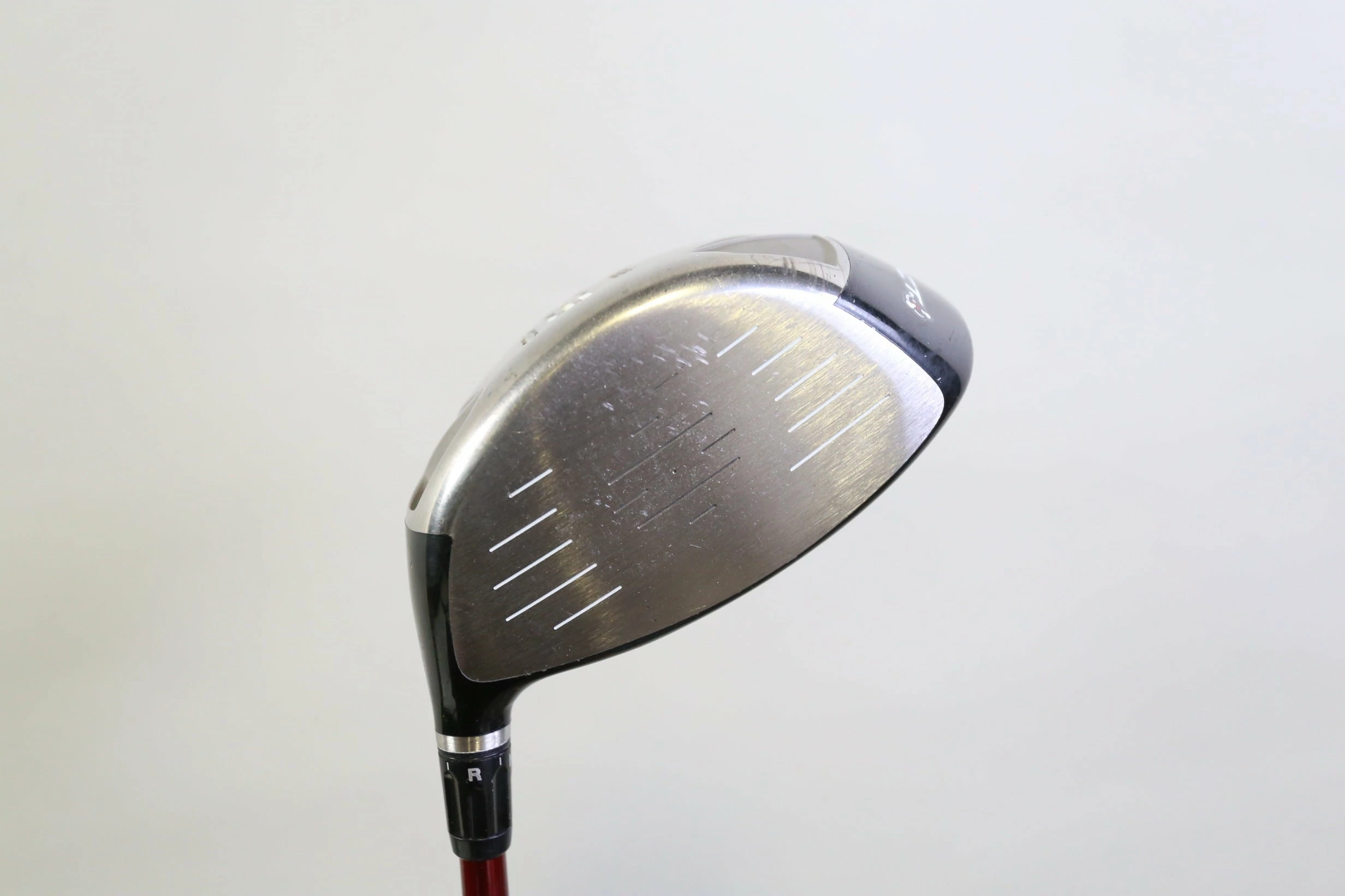 TaylorMade R9 460 Driver - Right-Handed - 10.5 Degrees - Stiff Flex 4 TaylorMade R9 460 Driver - Right-Handed - 10.5 Degrees - Stiff Flex - Image 2