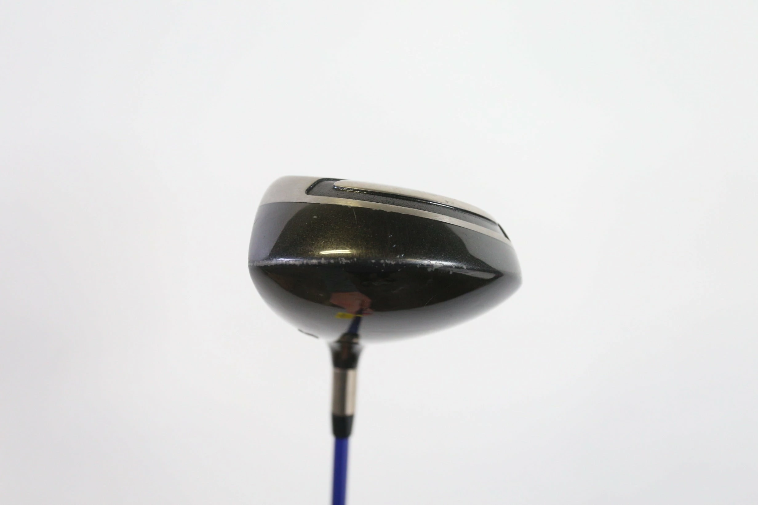 Titleist 905T Driver - Right-Handed - 10.5 Degrees - Regular Flex 5 Titleist 905T Driver - Right-Handed - 10.5 Degrees - Regular Flex - Image 3