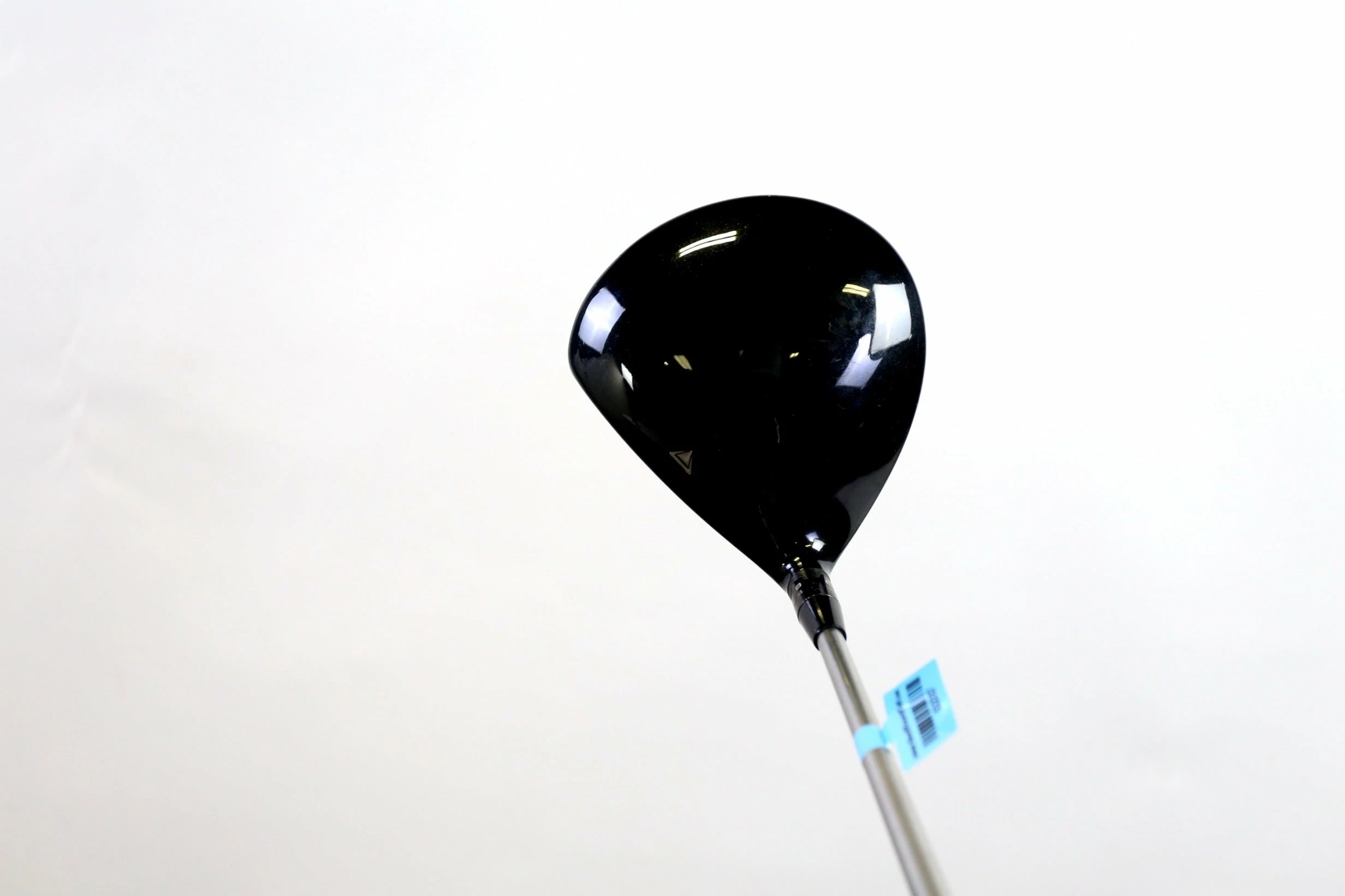 Titleist 915D2 Driver - Right-Handed - 10.5 Degrees - Stiff Flex 9 Titleist 915D2 Driver - Right-Handed - 10.5 Degrees - Stiff Flex - Image 7