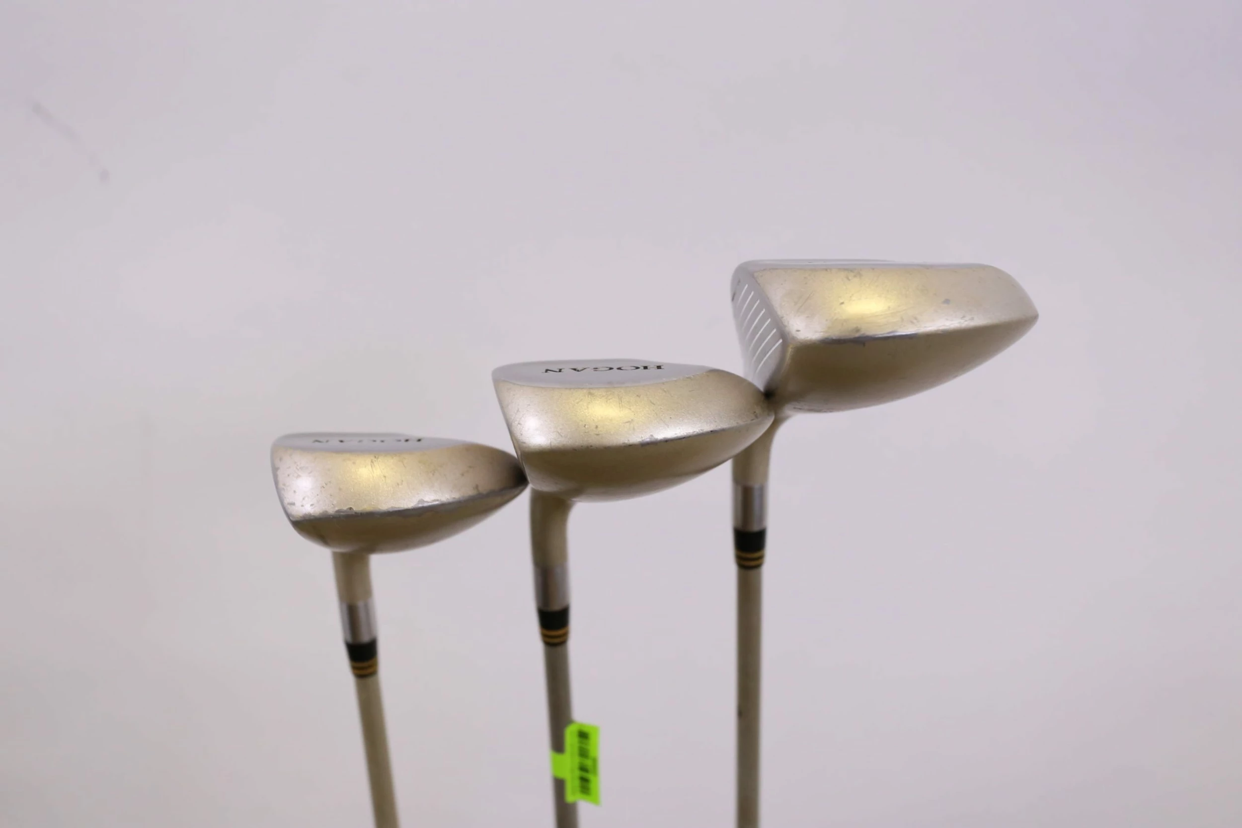Ben Hogan MEDALLION METAL 3, 4, 7 Wood Set RH Hogan Graphite Shaft 5 Ben Hogan MEDALLION METAL 3, 4, 7 Wood Set RH Hogan Graphite Shaft - Image 3