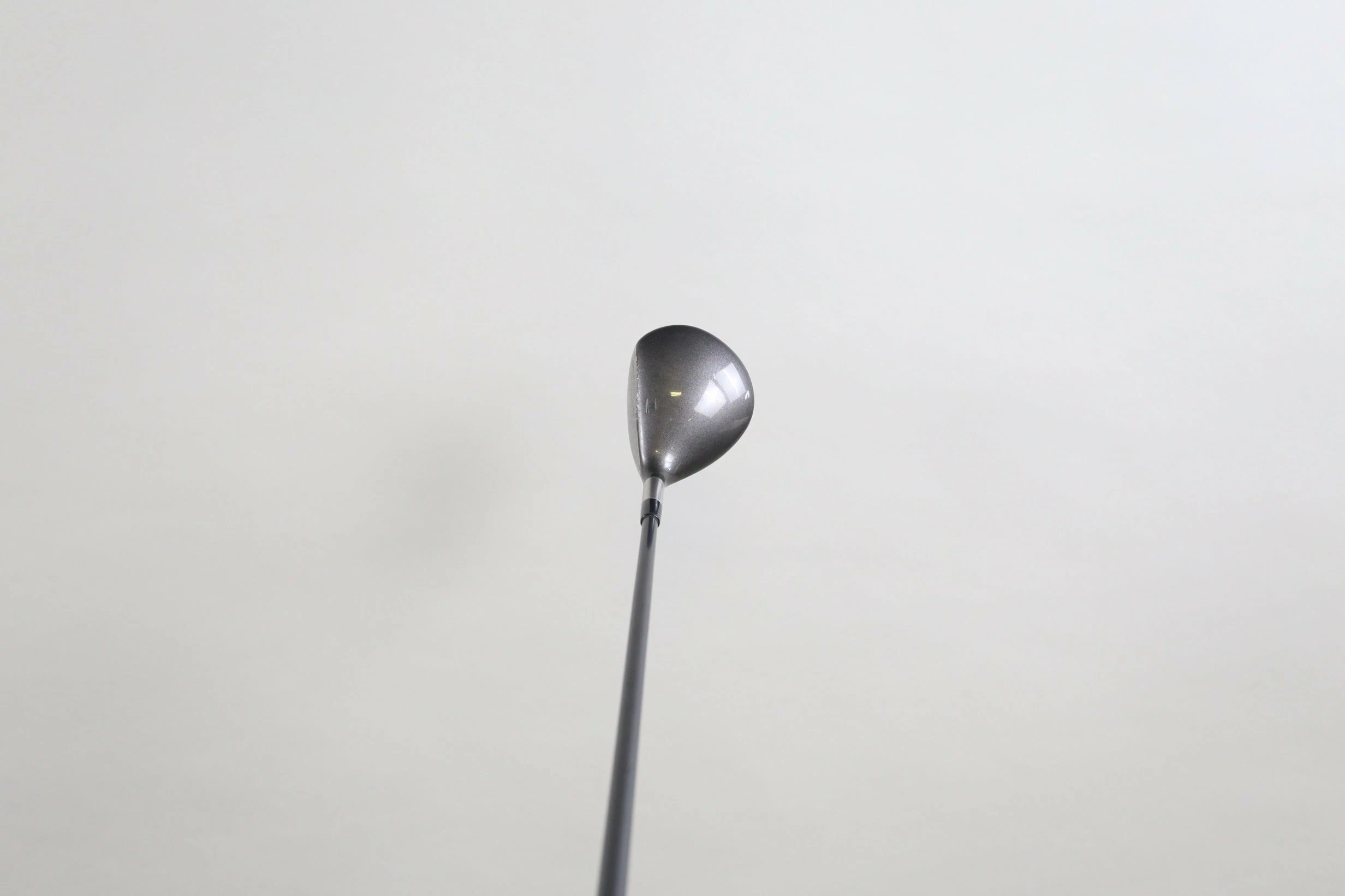 Titleist 975F 3 Wood 14.5* RH 43 In Graphite Shaft Stiff Flex 9 Titleist 975F 3 Wood 14.5* RH 43 In Graphite Shaft Stiff Flex - Image 7