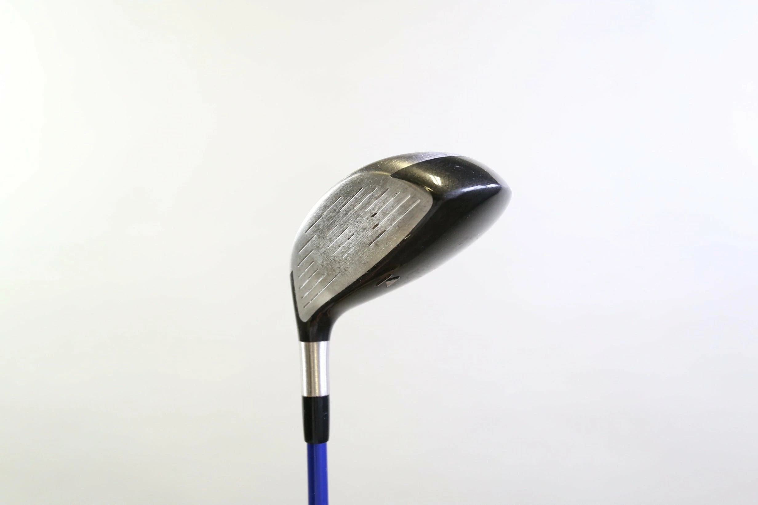 Titleist 904F 4 Wood 17* RH 42.5 In YS-6+ Graphite Shaft Stiff Flex 7 Titleist 904F 4 Wood 17* RH 42.5 In YS-6+ Graphite Shaft Stiff Flex - Image 5