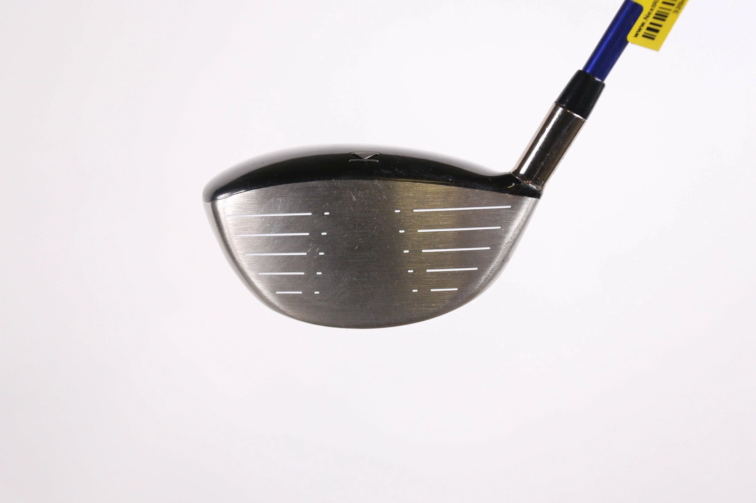 Titleist 907 D2 Driver - Right-Handed - 10.5 Degrees - Stiff Flex 8 Titleist 907 D2 Driver - Right-Handed - 10.5 Degrees - Stiff Flex - Image 6