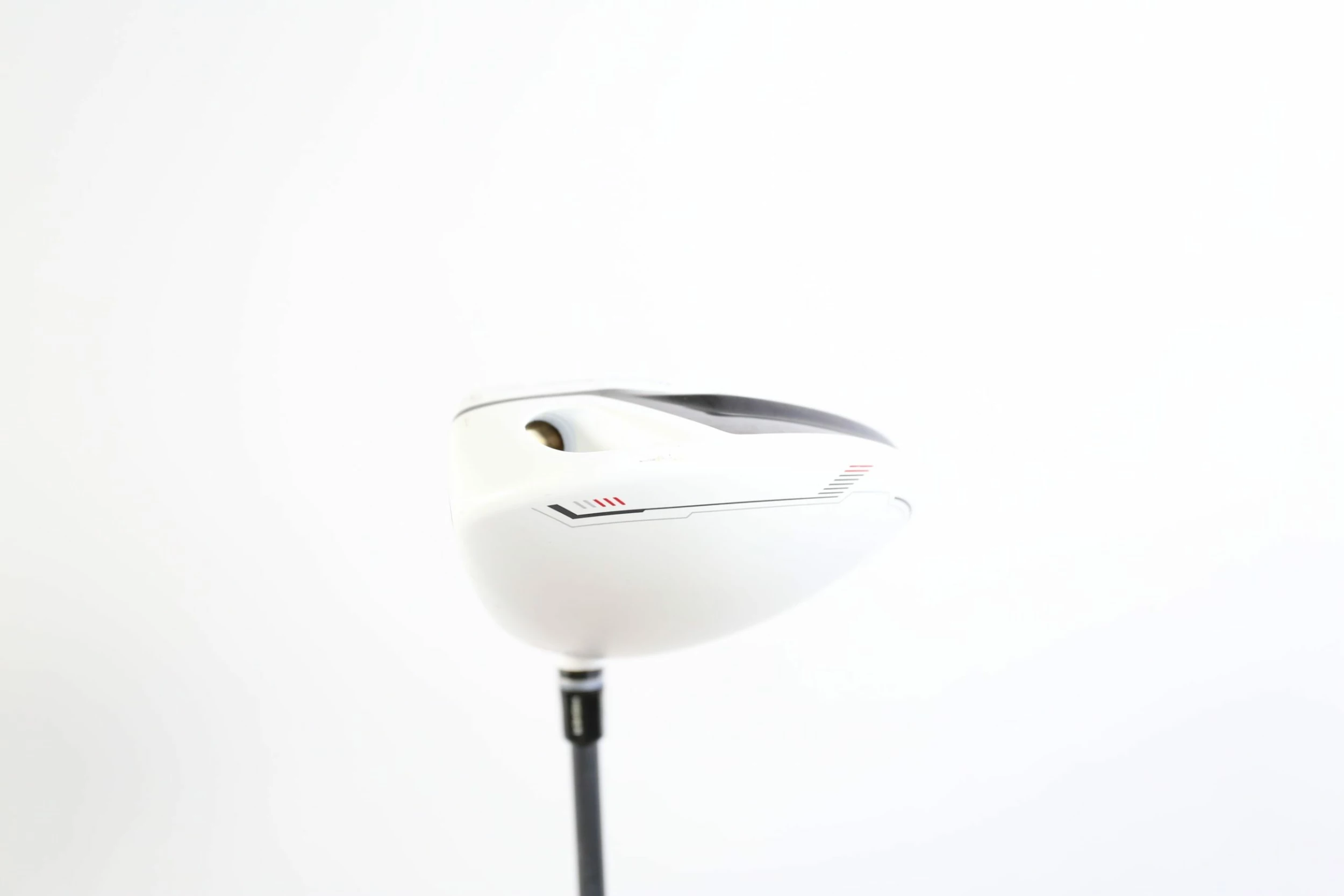 TaylorMade R11-S Driver - Right-Handed - 9 Degrees - Regular Flex 5 TaylorMade R11-S Driver - Right-Handed - 9 Degrees - Regular Flex - Image 3