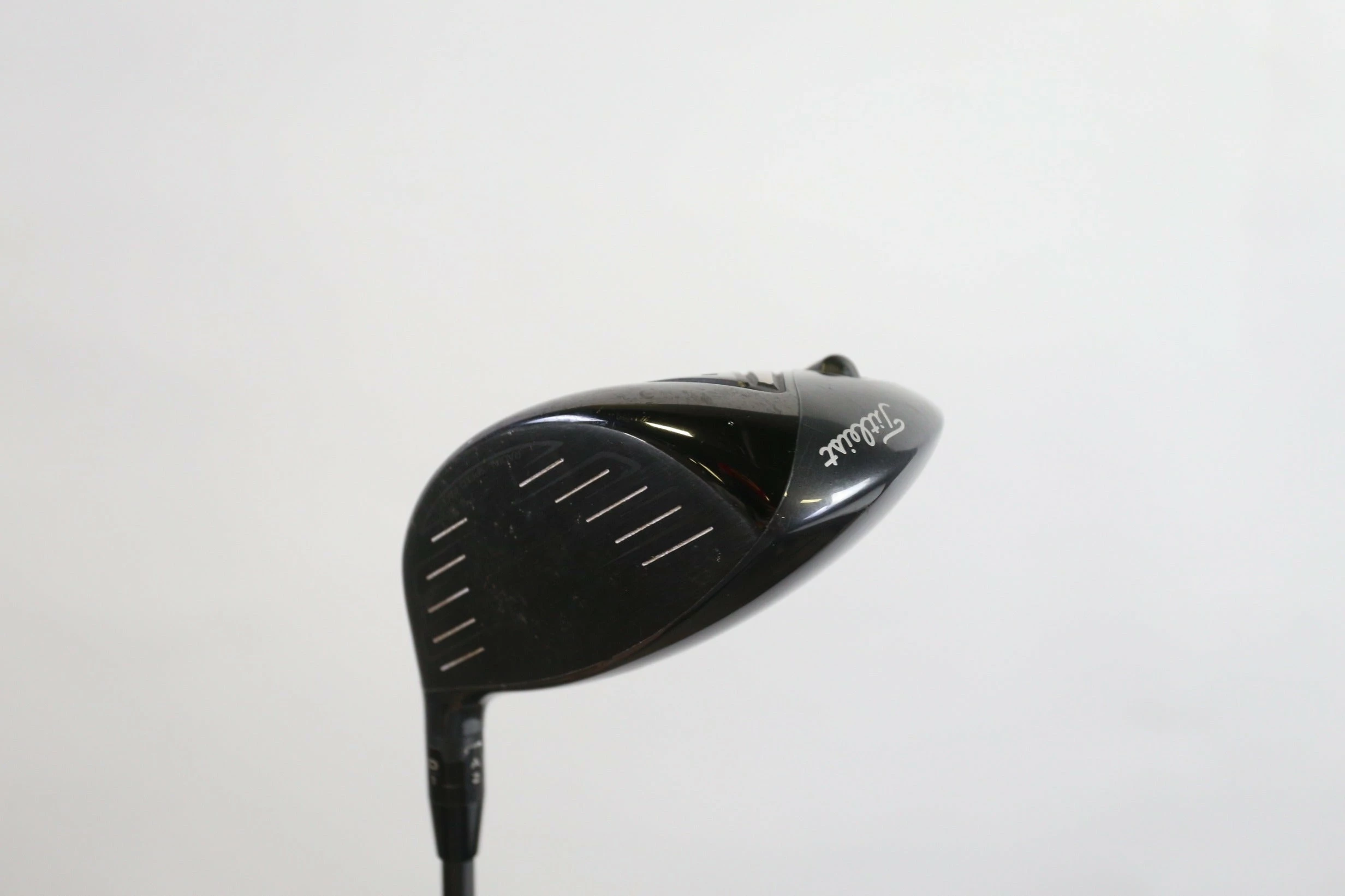 Titleist 917D2 Driver - Right-Handed - 10.5 Degrees - Stiff Flex 7 Titleist 917D2 Driver - Right-Handed - 10.5 Degrees - Stiff Flex - Image 5