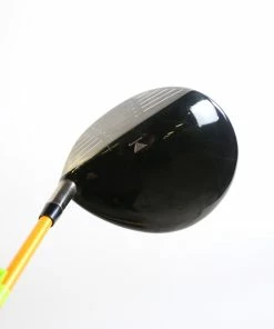 Titleist 907 D2 Driver - Right-Handed - 9.5 Degrees - Stiff Flex -Outlet TaylorMade Drivers Store d143201e 98d7 57cf ab32 7f39c2dbe5fb scaled