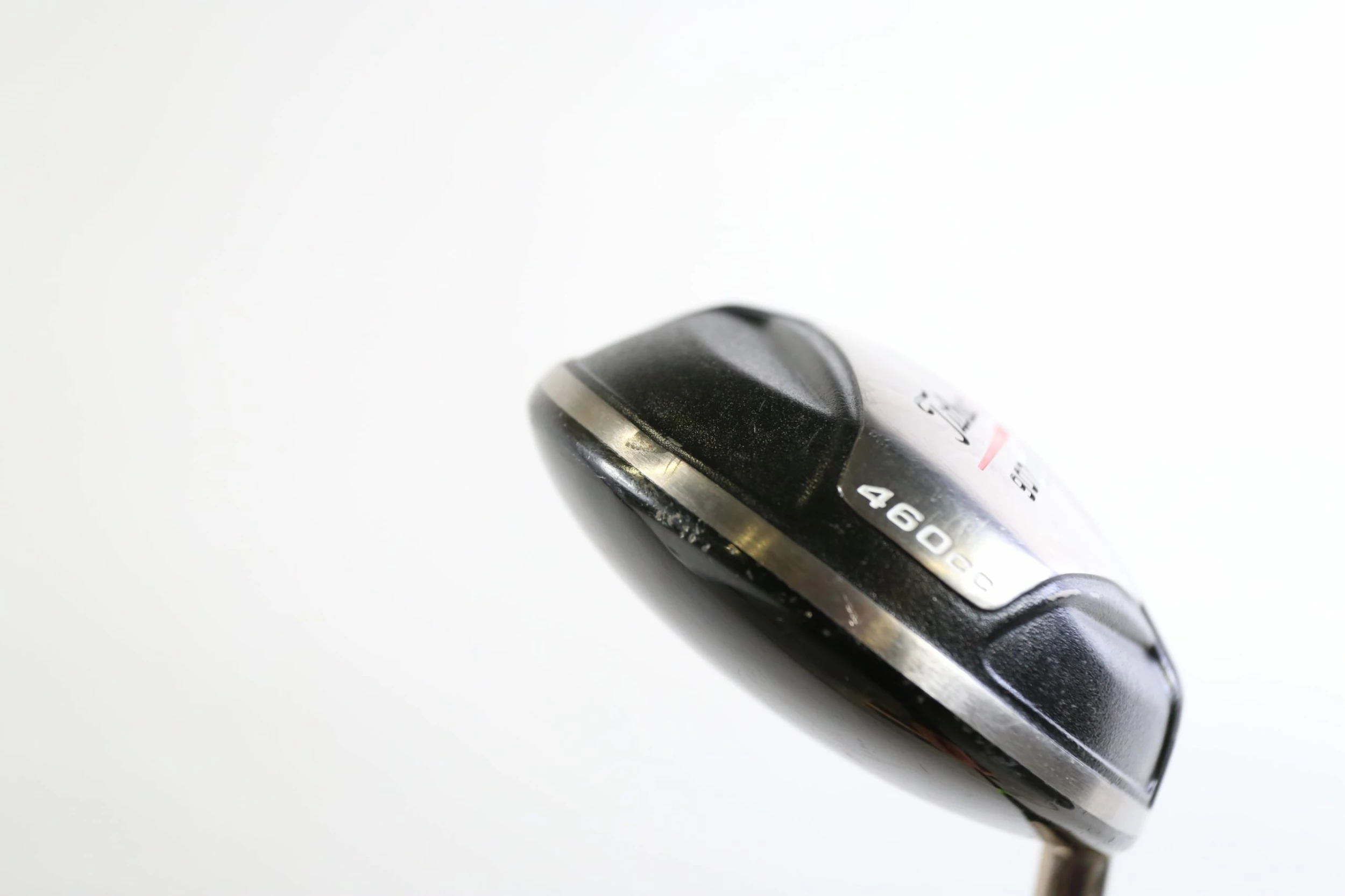 Titleist 907 D2 Driver - Right-Handed - 9.5 Degrees - Regular Flex 9 Titleist 907 D2 Driver - Right-Handed - 9.5 Degrees - Regular Flex - Image 7