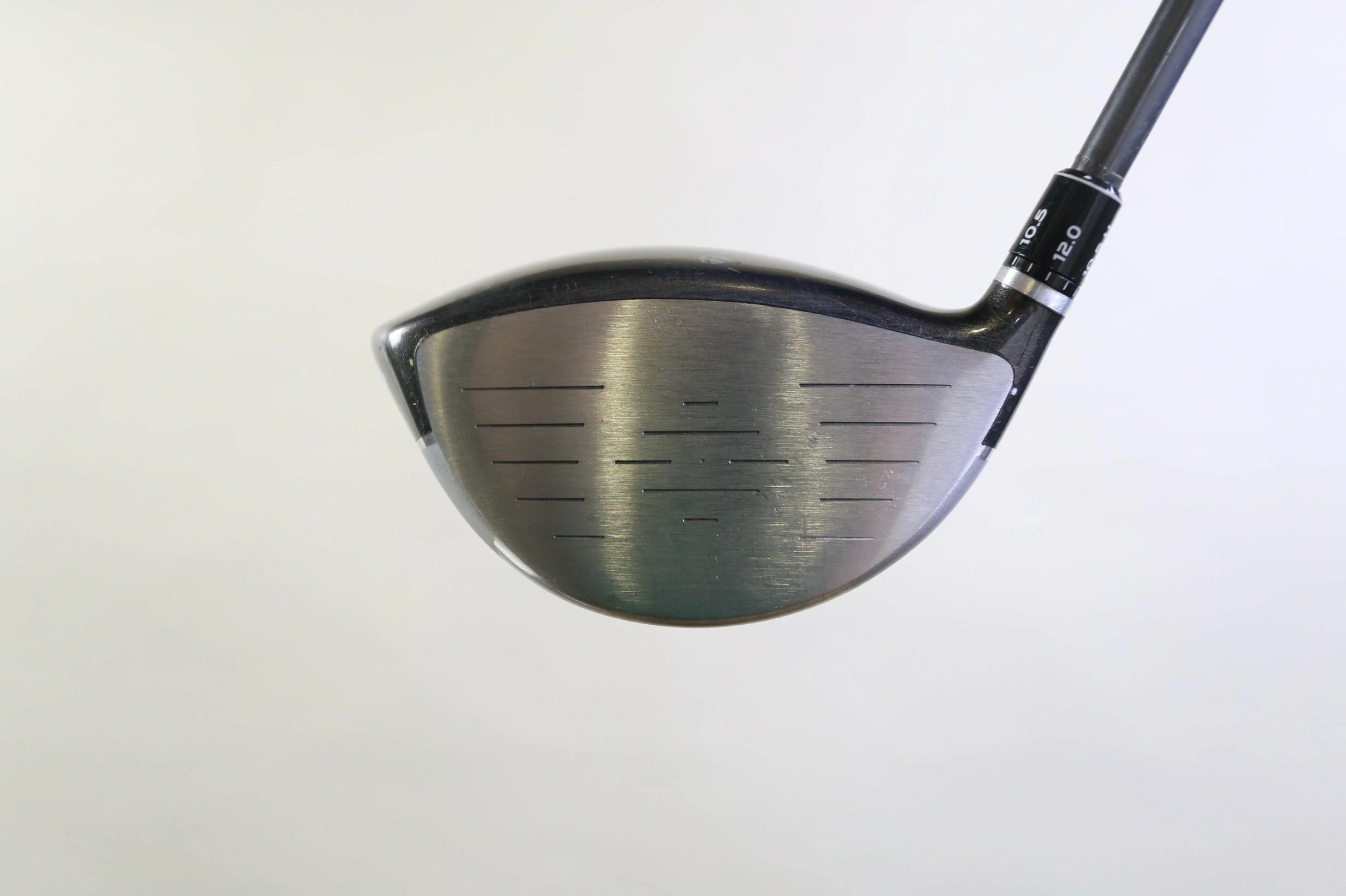 TaylorMade SLDR Driver - Right-Handed - 9.5 Degrees - Regular Flex 8 TaylorMade SLDR Driver - Right-Handed - 9.5 Degrees - Regular Flex - Image 6