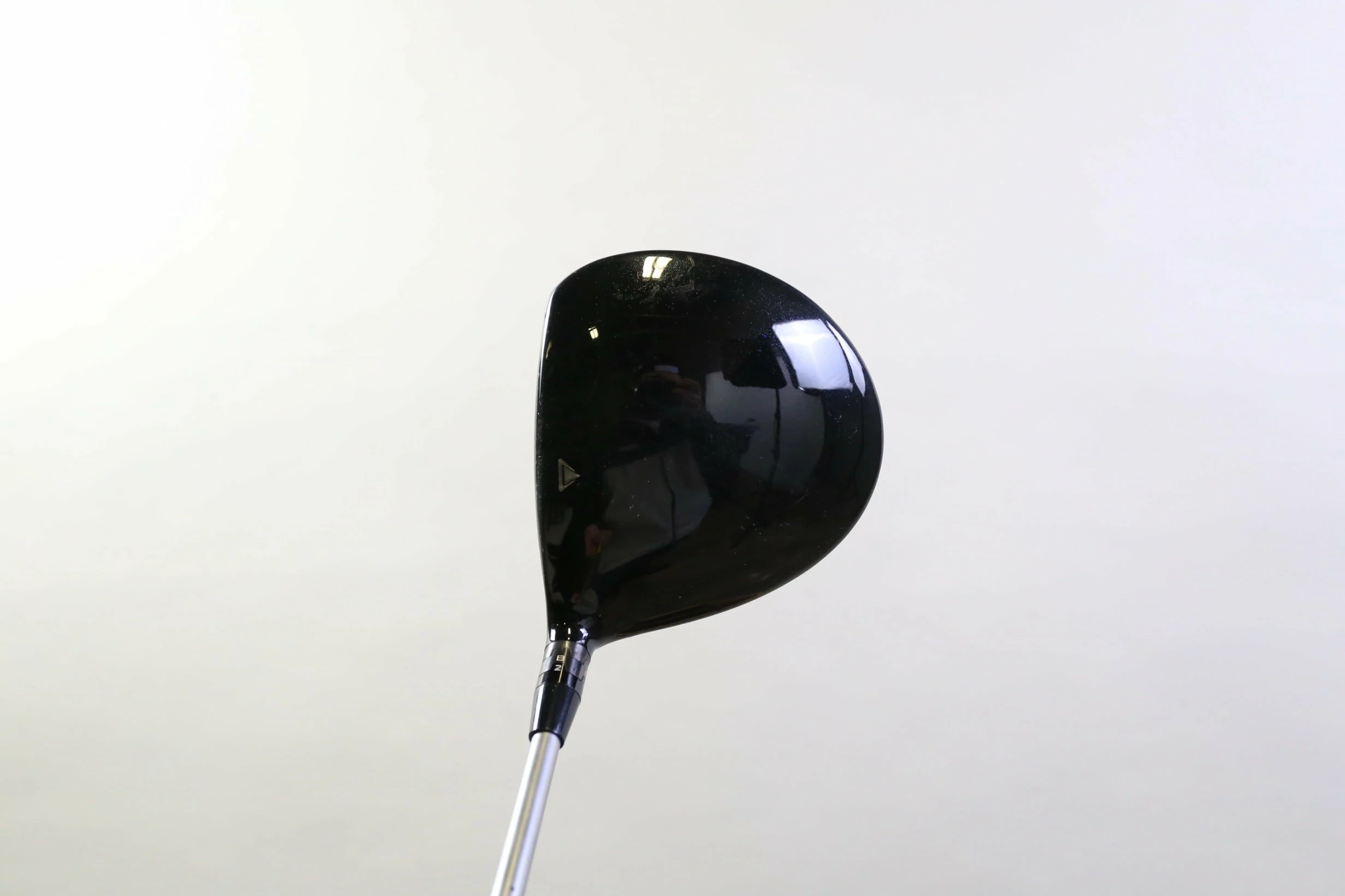 Titleist 915D2 Driver - Right-Handed - 9.5 Degrees - Stiff Flex 9 Titleist 915D2 Driver - Right-Handed - 9.5 Degrees - Stiff Flex - Image 7