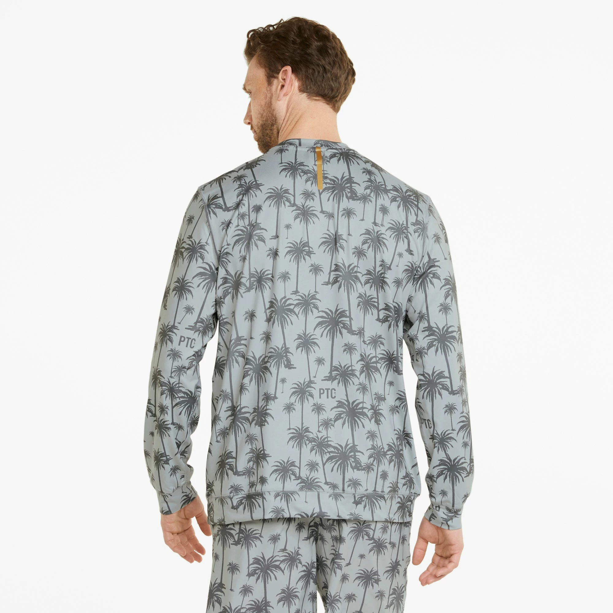 PUMA Golf PUMA X PTC Lightweight Crew Golf Sweatshirt 5 PUMA Golf PUMA X PTC Lightweight Crew Golf Sweatshirt - Image 3